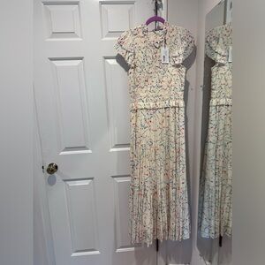 Floral Maxi Dress with Ruffle Sleeves